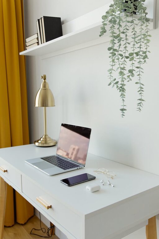 Tips for Creating an Inviting and Organised Home Workspace